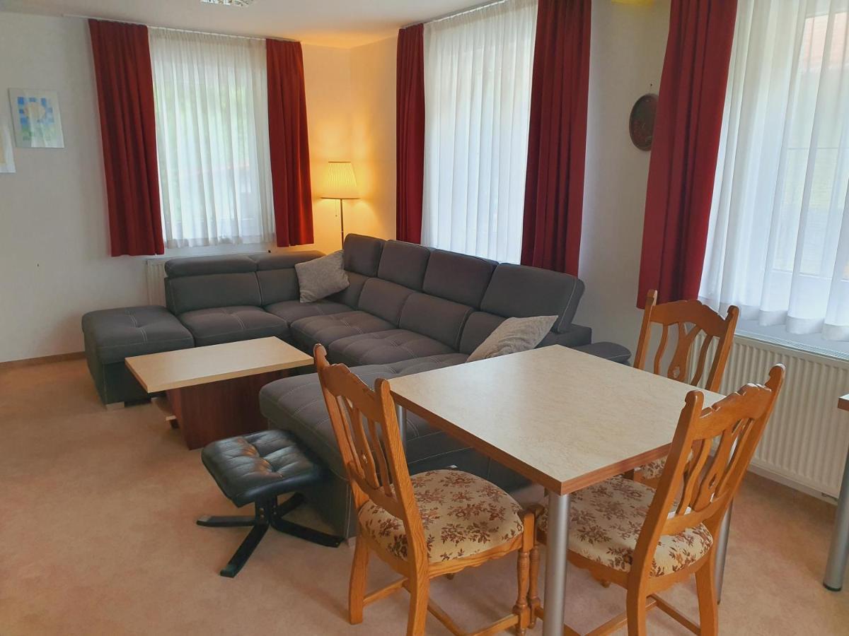 Guest House Hober Prevalje Extérieur photo